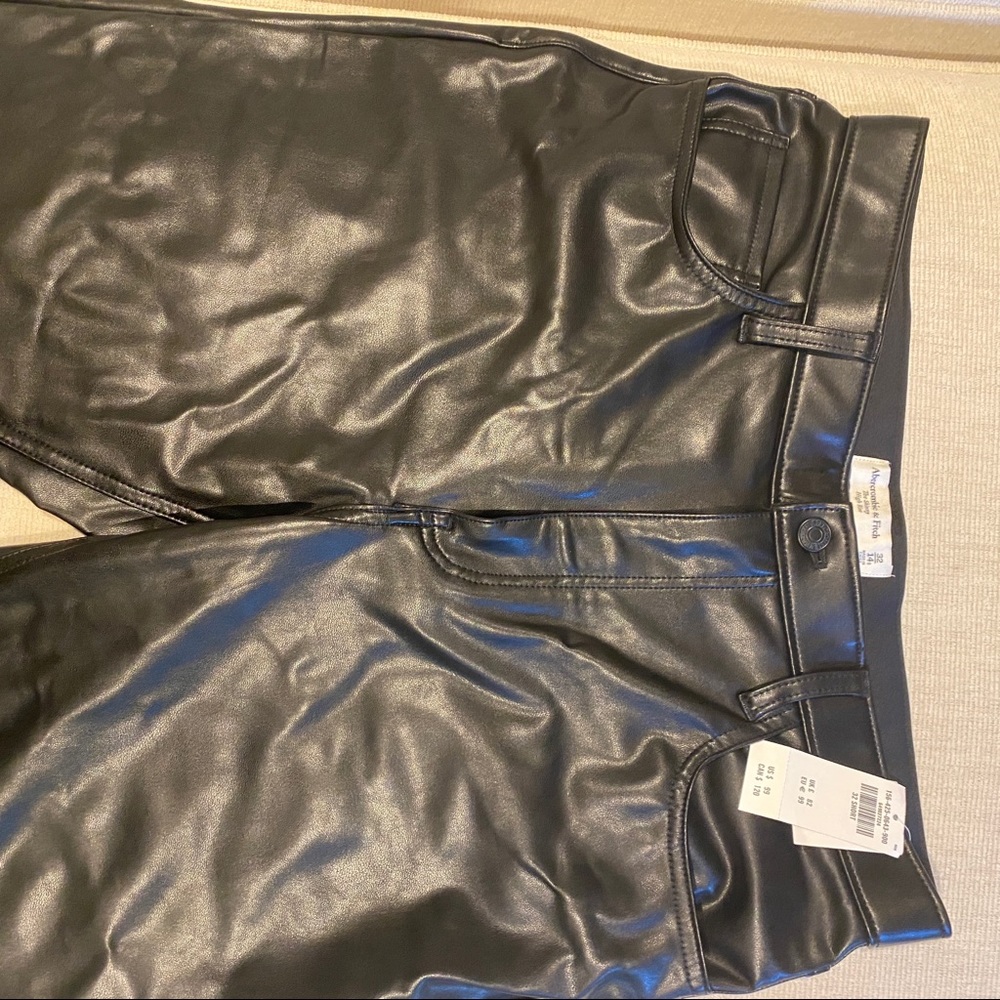 Brand new A&F leather leggings, skinny.